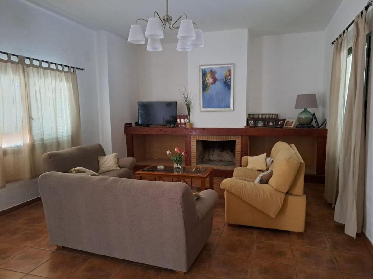 Villa Duran Esteban Cantillana Buitenkant foto